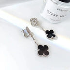 ??Loco?¡¥CLOVER 2 MOTIFS  DIAMOND ONYX EARRINGS SILVER