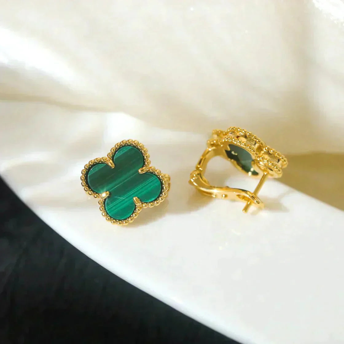 ??Loco?¡¥CLOVER MEDIUM 1 MOTIFS MALACHITE  EARRINGS