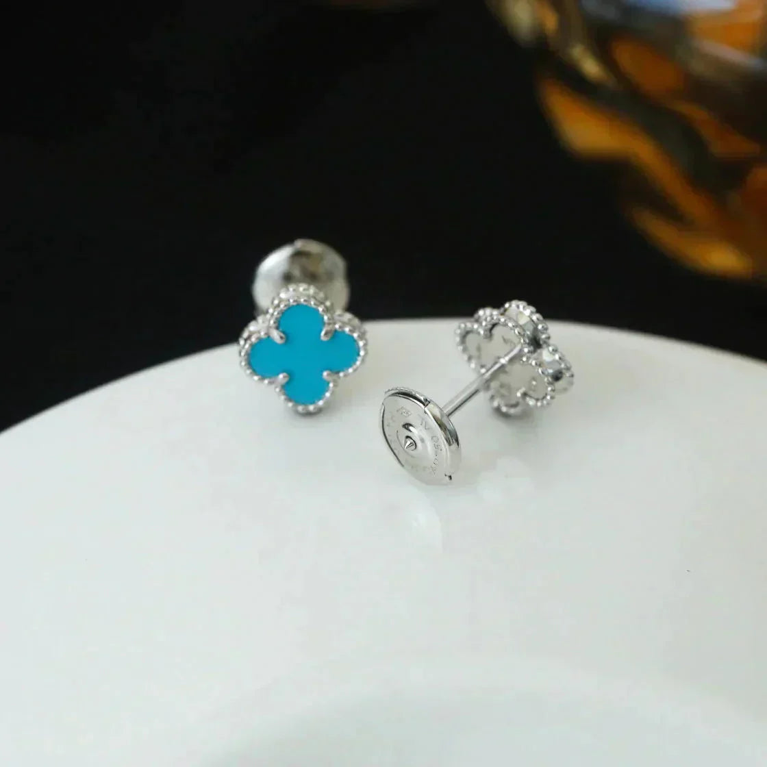 ??Loco?¡¥CLOVER MINI 9.5MM ONYX STUD EARRINGS SILVER