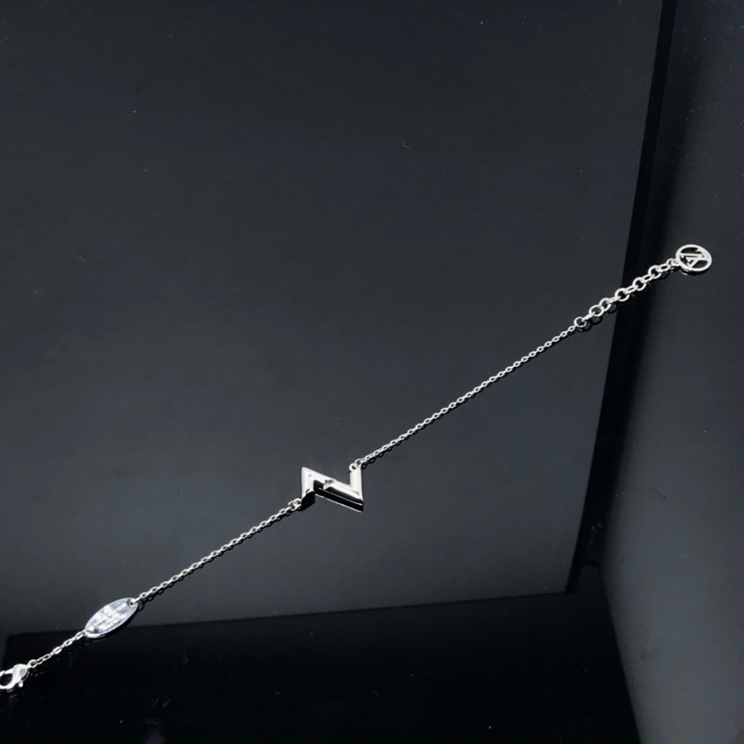 [moco jewelrys]VOLT LV LOGO BRACELET