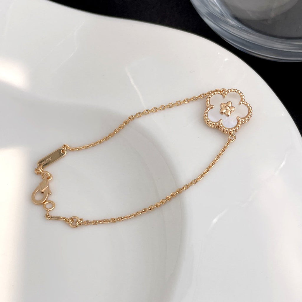 ??Loco?¡¥LUCKY SPRING ROSE GOLD MOP BRACELET