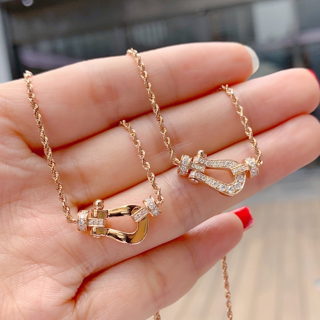 ??Loco?¡¥FORCE 10 PINK GOLD DIAMOND NECKLACE