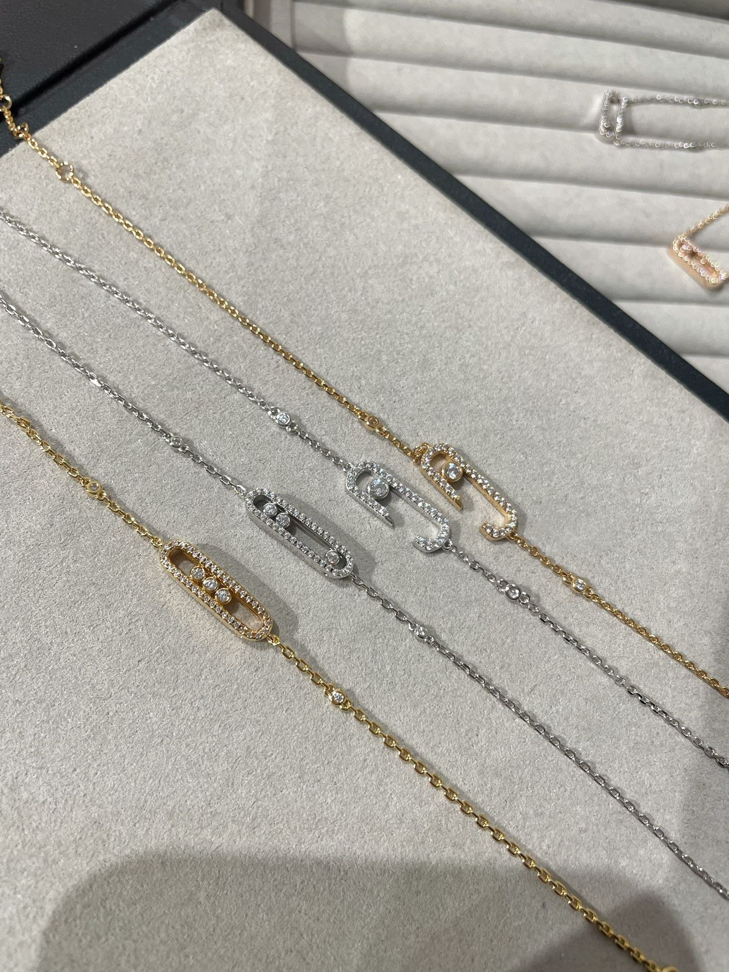 [moco jewelrys]BABY MOVE DIAMOND BRACELET