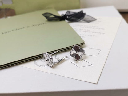 [moco jewellerys]クローバー ミディアム スタッドピアス