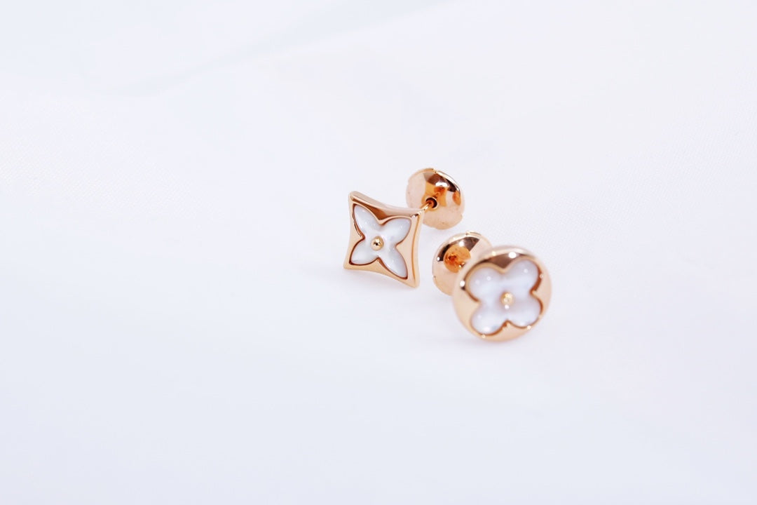 [moco jewelrys]STAR AND SUN PINK GOLD MOP STUD EARRINGS