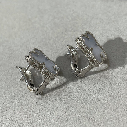 [moco jewellerys]クローバーカルセドニーシルバースタッドピアス