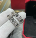 ??Loco?¡¥LOVE CERAMIC DIAMOND PAVED SILVER EARRINGS