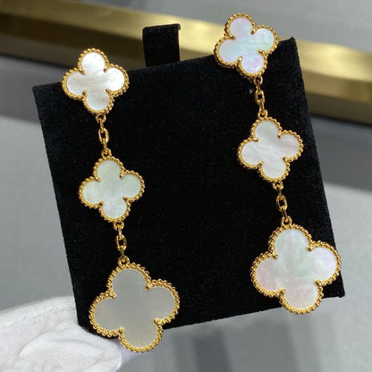 [moco jewellerys]クローバーモップ 3モチーフ ゴールドピアス