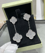 ??Loco?¡¥CLOVER 2 MOTIFS DIAMOND PAVED SILVER EARRINGS