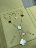 ??Loco?¡¥CLOVER 6 MOTIF MOP ONYX GOLD NECKLACE