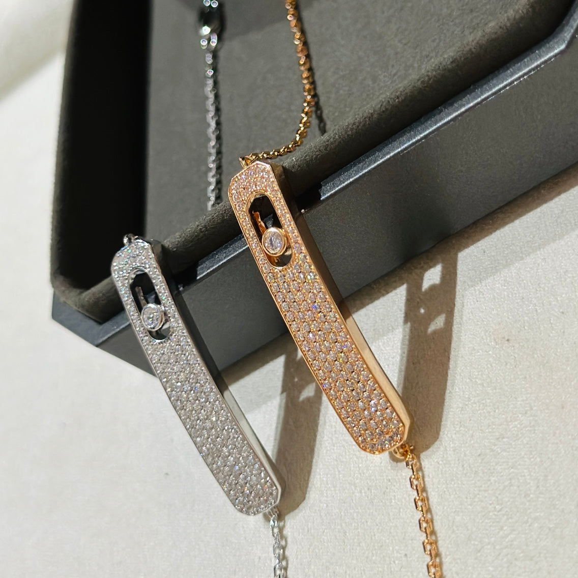 [moco jewelrys]MOVE CLASSIQUE DIAMOND PAVED BRACELET