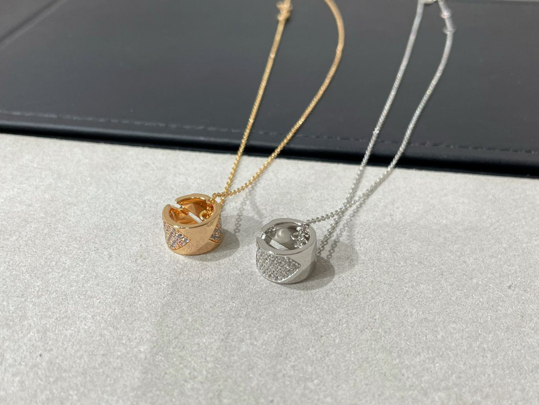 ??Loco?¡¥LIENS EVIDENCE DIAMOND PAVED NECKLACE
