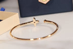 ??Loco?¡¥IDYLLE GOLD OPEN BRACELET DIAMOND PAVED