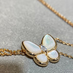 ??Loco?¡¥BUTTERFLY MOP DIAMOND NECKLACE