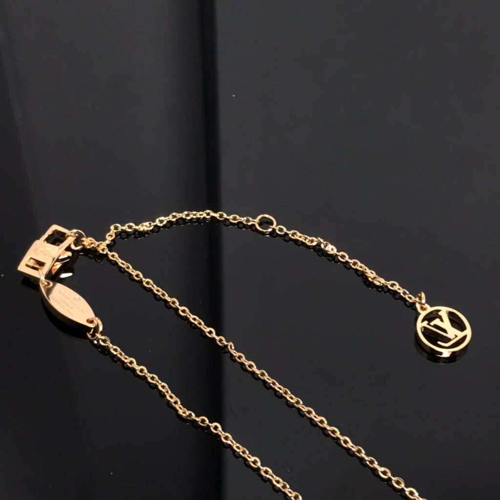 ??Loco?¡¥COLOR BLOSSOM PINK MOP SUN GOLD NECKLACE