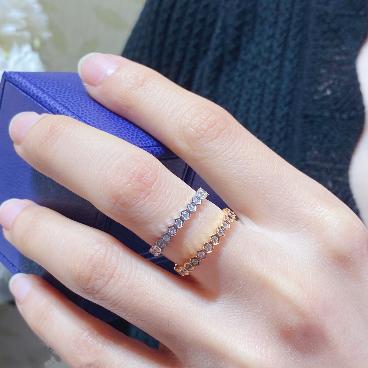 ??Loco?¡¥BEE LOVE DIAMOND PAVED SMALL RING