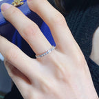 ??Loco?¡¥BEE LOVE DIAMOND PAVED SMALL RING