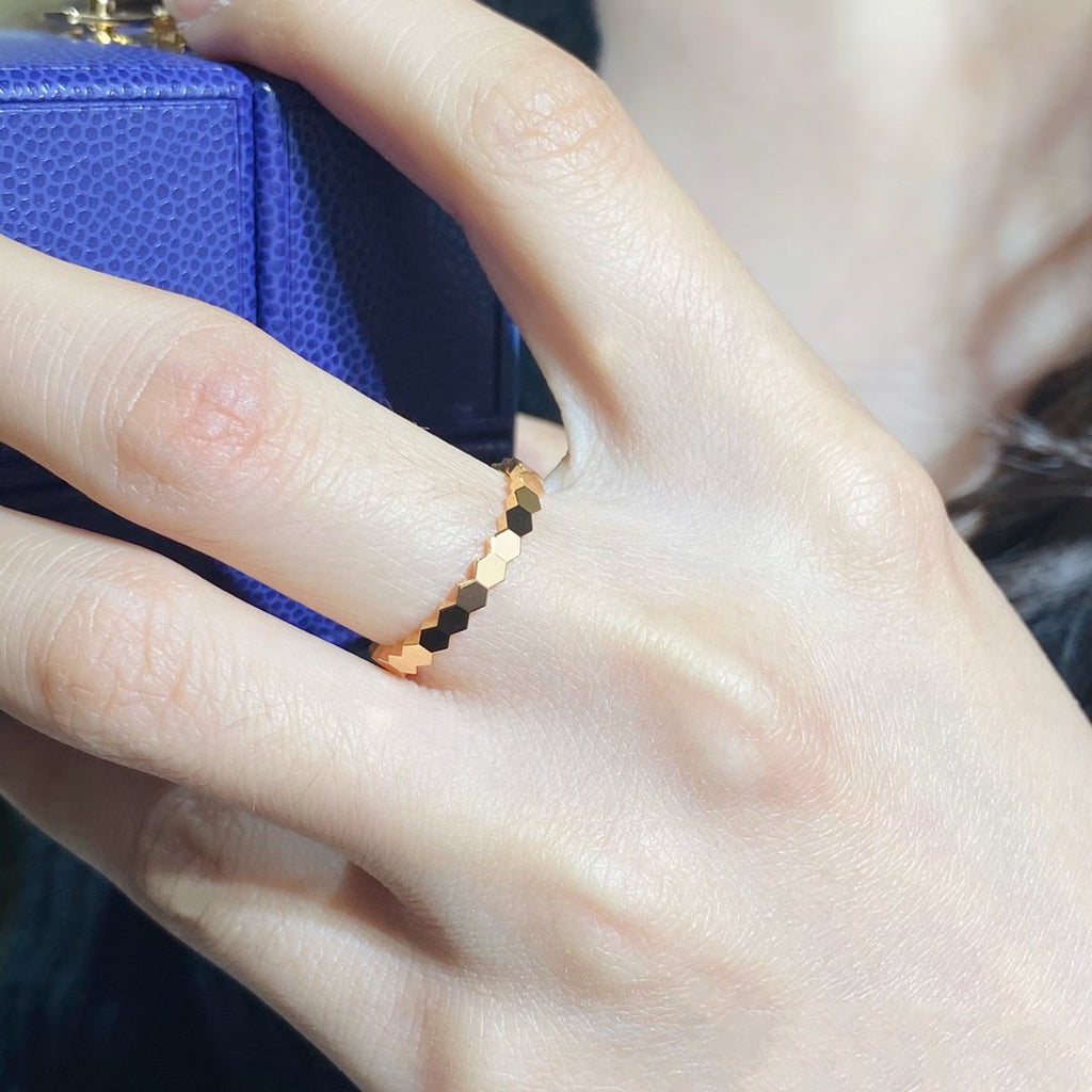 ??Loco?¡¥BEE LOVE SMALL RING