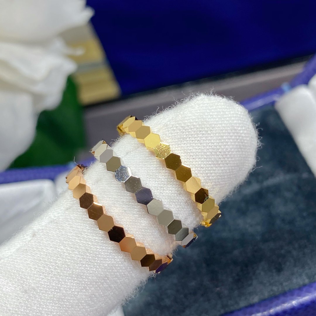??Loco?¡¥BEE LOVE SMALL RING