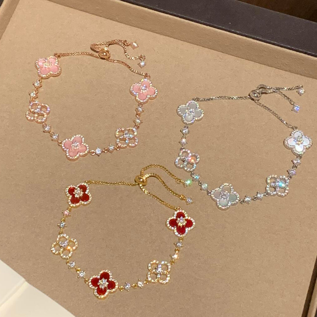 ??Loco?¡¥CLOVER 5 MOTIF PINK BLUE RED WHITE BRACELET