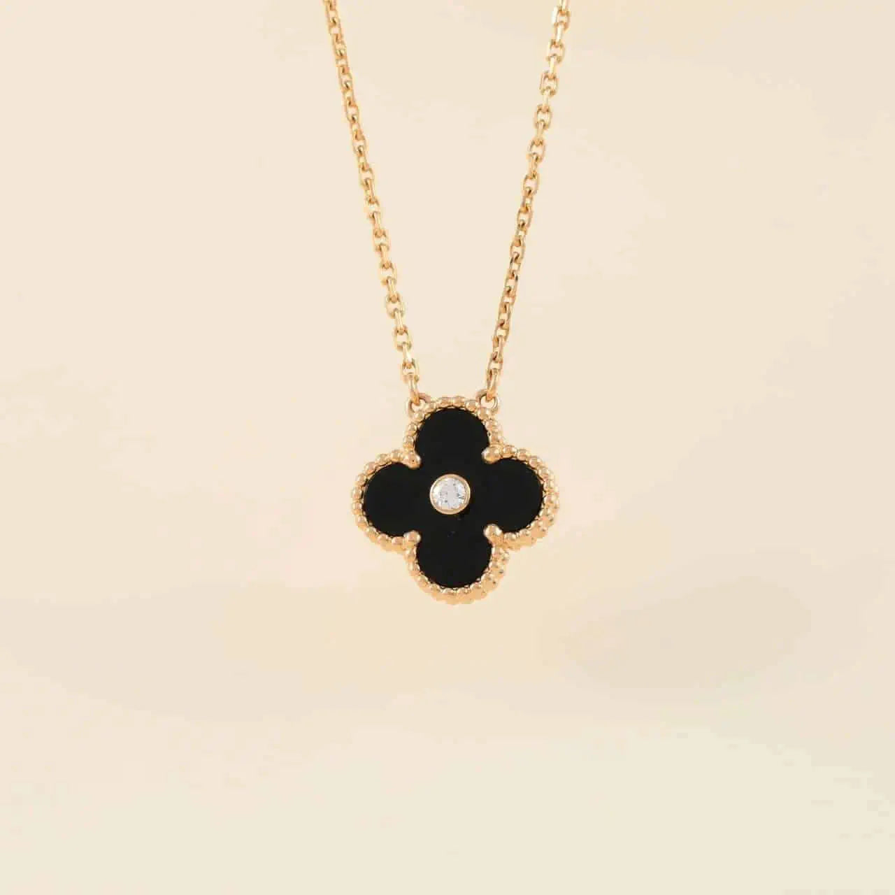 [moco jewellerys]クローバー 15mm ダイヤモンド オニキス ネックレス