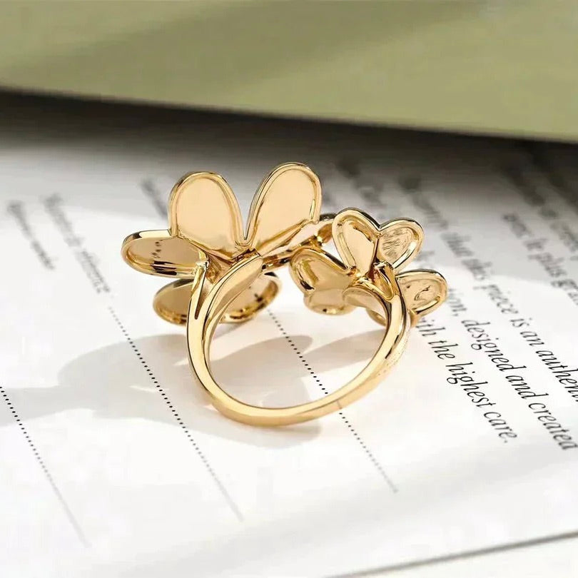 ??Loco?¡¥CLOVER COMOS GOLD DIAMOND RING
