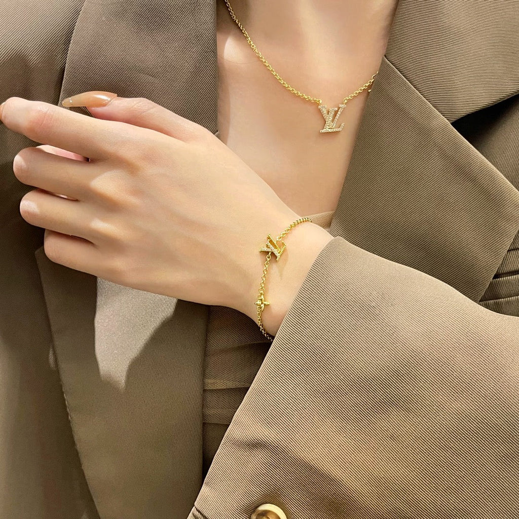 ??Loco?¡¥LOGO STAR MOTIF GOLD BRACELET