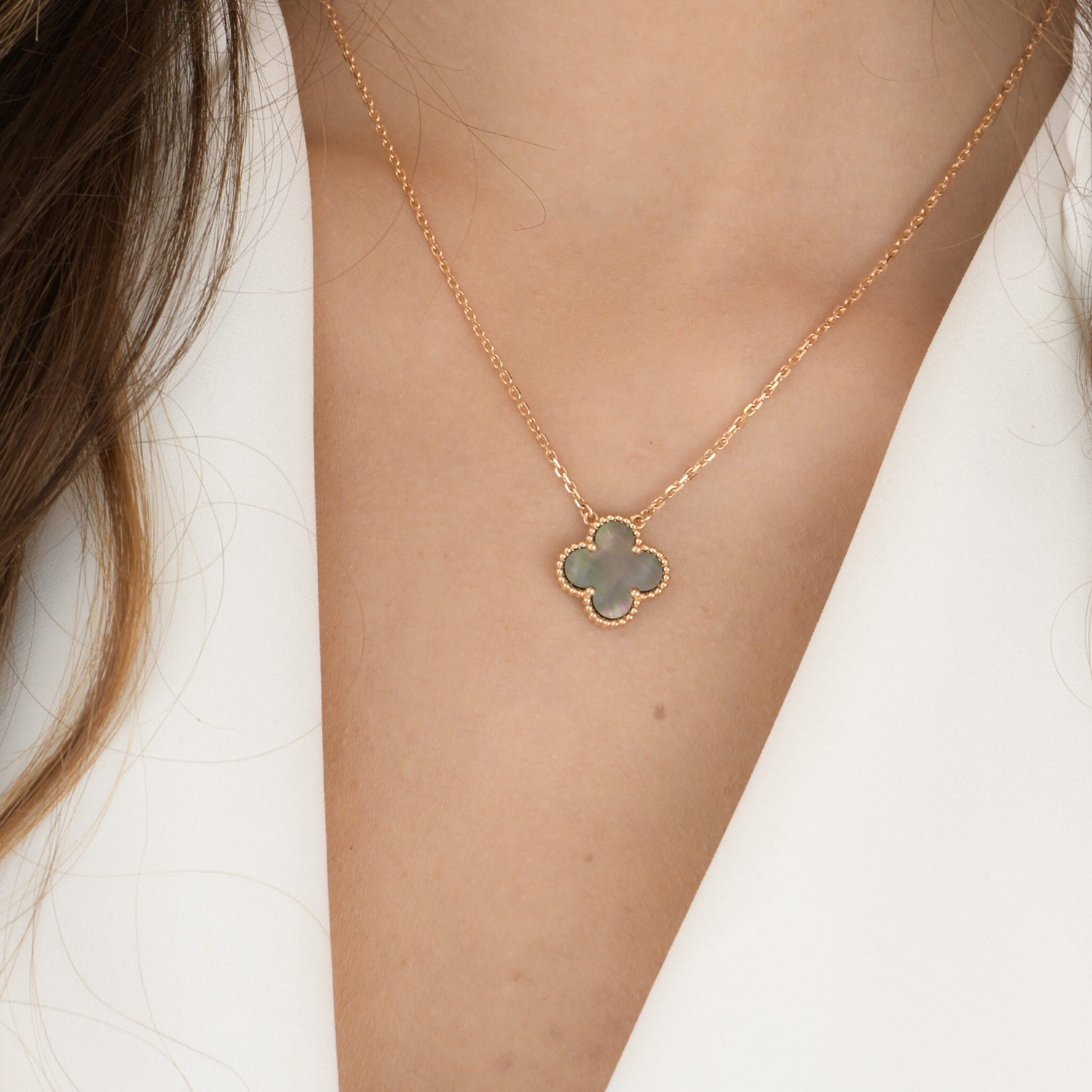 ??Loco?¡¥CLOVER 15MM  GRAY MOTHER OF PEARL NECKLACE