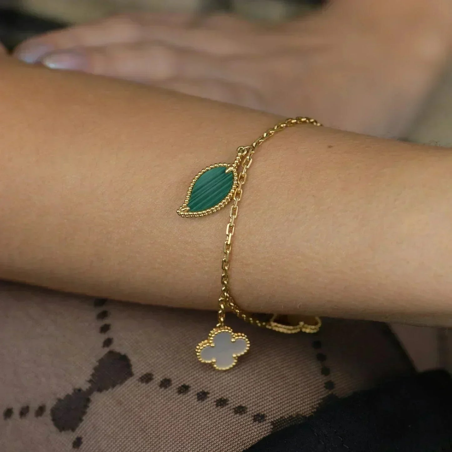 [moco jewelrys] GLÜCKSFRÜHLINGS-5-MOTIV-GOLDARMBAND 