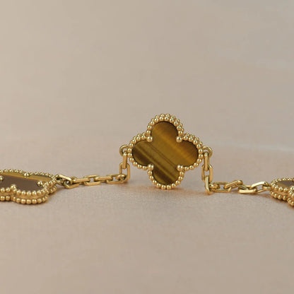 [Moco jewelrys] CLOVER 5 MOTIFS TIGER EYE BRACELET COLLECTION