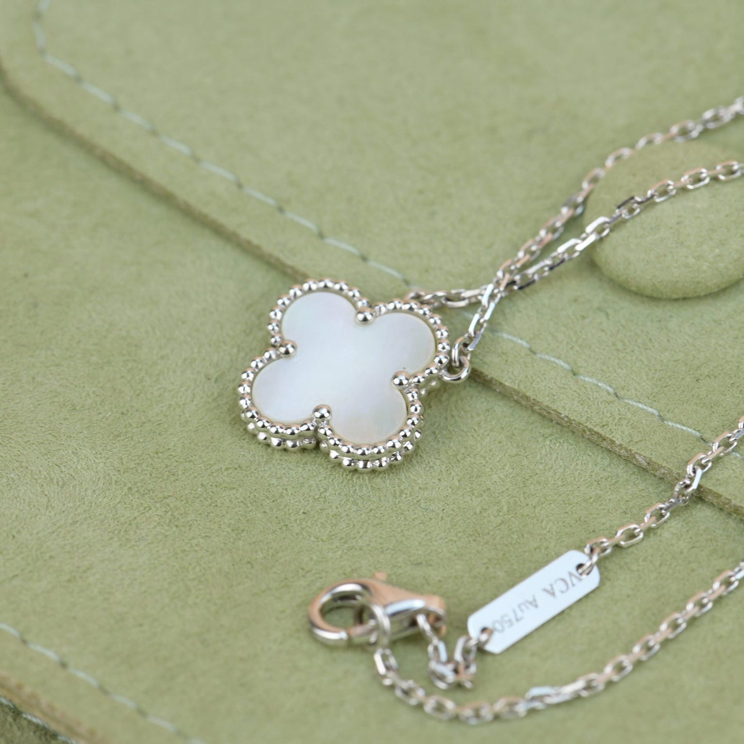 [moco jewelrys]CLOVER  15MM WHITE MOTHER-OF-PEARL SILVER