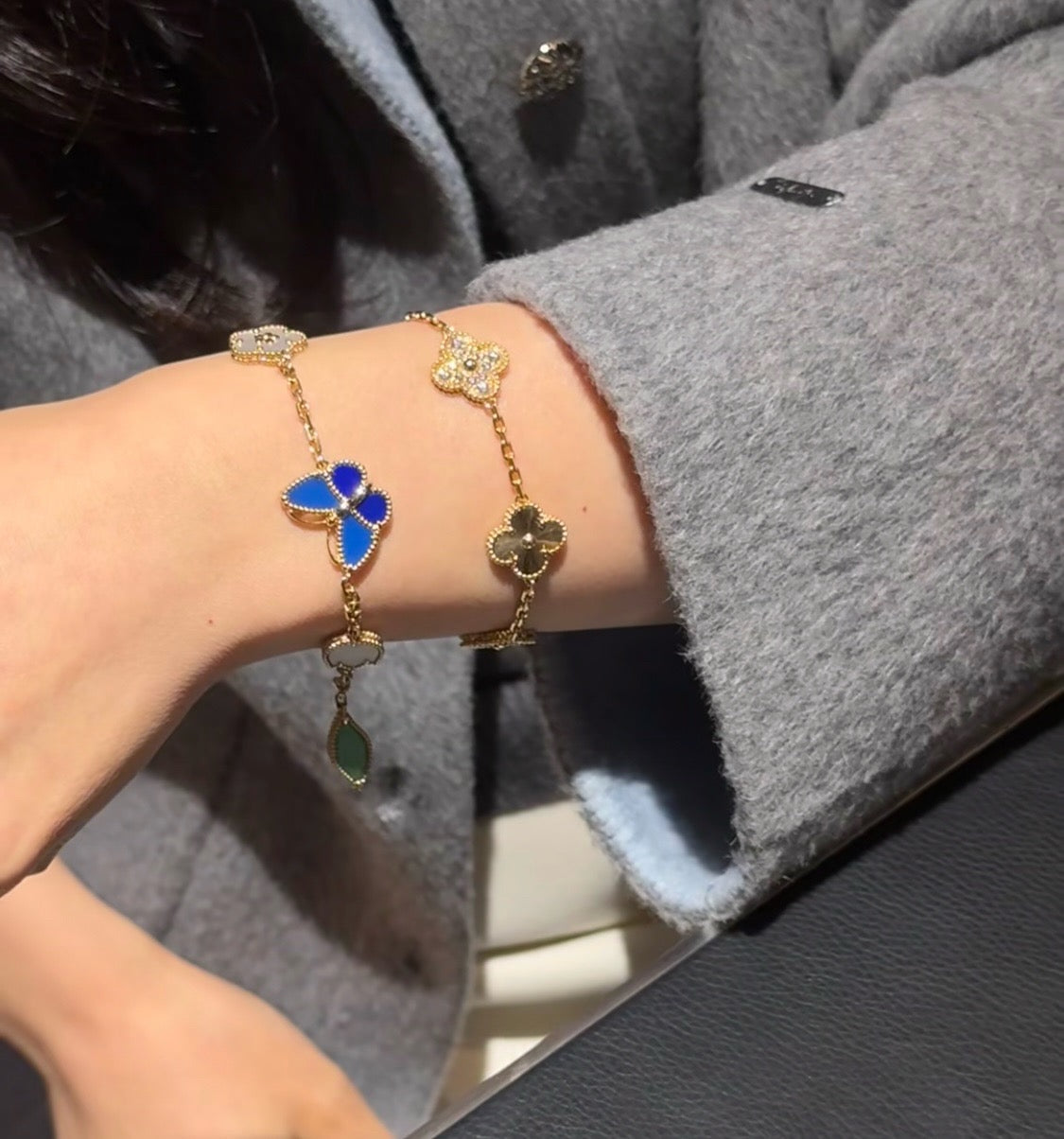 [moco jewelrys JURI]LUCKY SPRING BUTTERFLY 5 MOTIF BRACELET