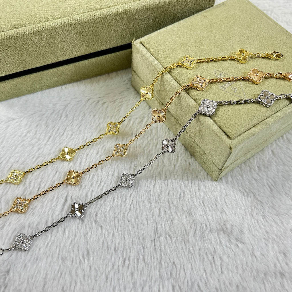 [??Loco?¡¥]CLOVER 6 MOTIF DIAMOND LASER BRACELET