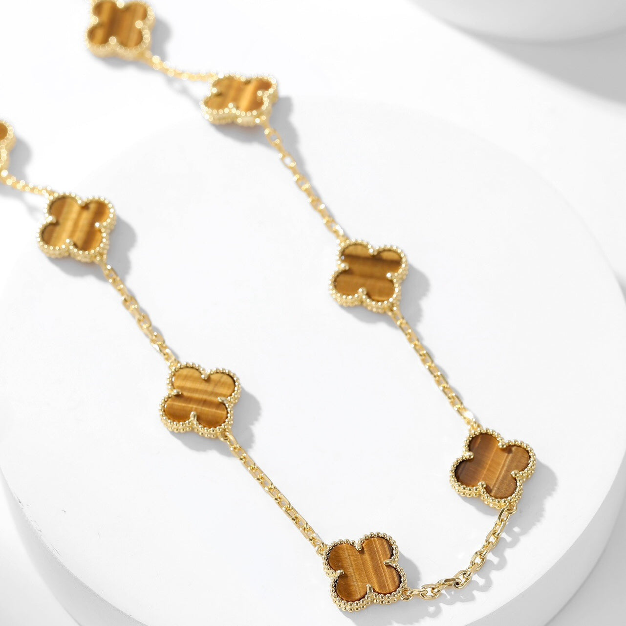 ??Loco?¡¥CLOVER 10 MOTIFS TIGER EYE NECKLACE