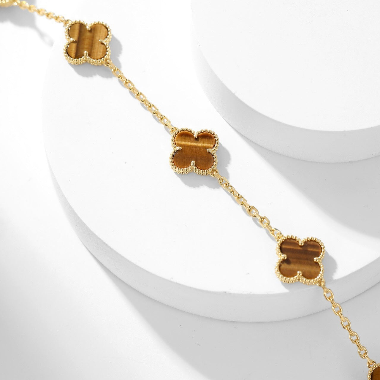 ??Loco?¡¥CLOVER 10 MOTIFS TIGER EYE NECKLACE