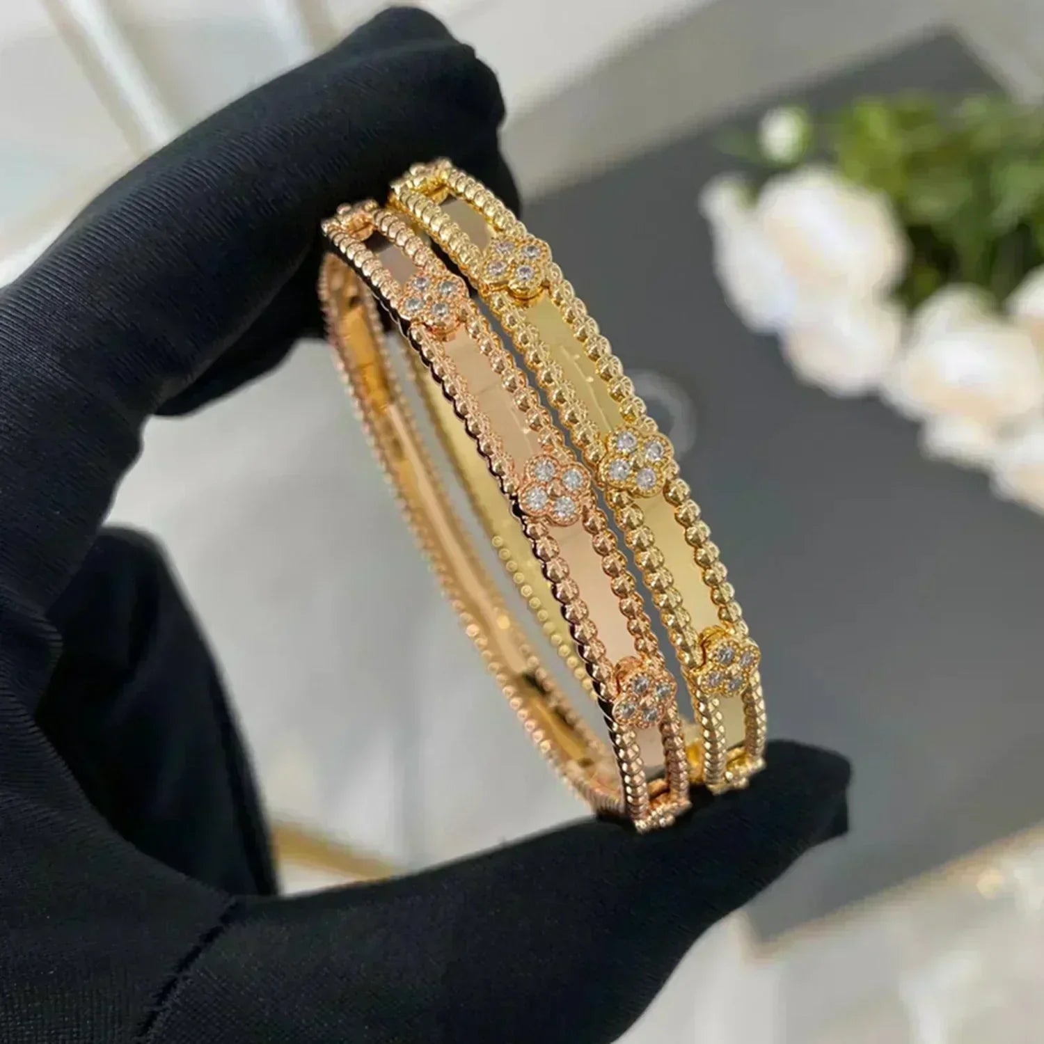 ??Loco?¡¥CLOVER BRACELET 4MM DIAMONDS