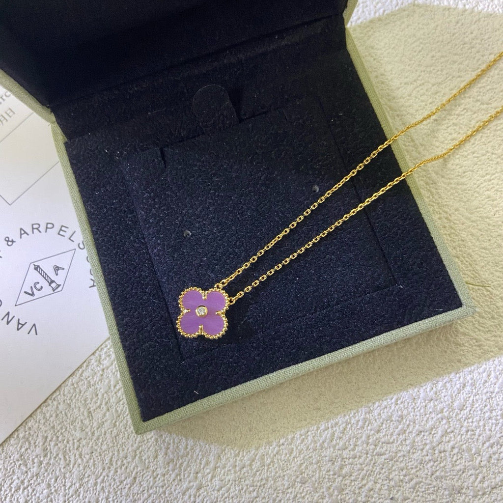 ??Loco?¡¥CLOVER 15MM DIAMOND  PURPLE VIOLET NECKLACE