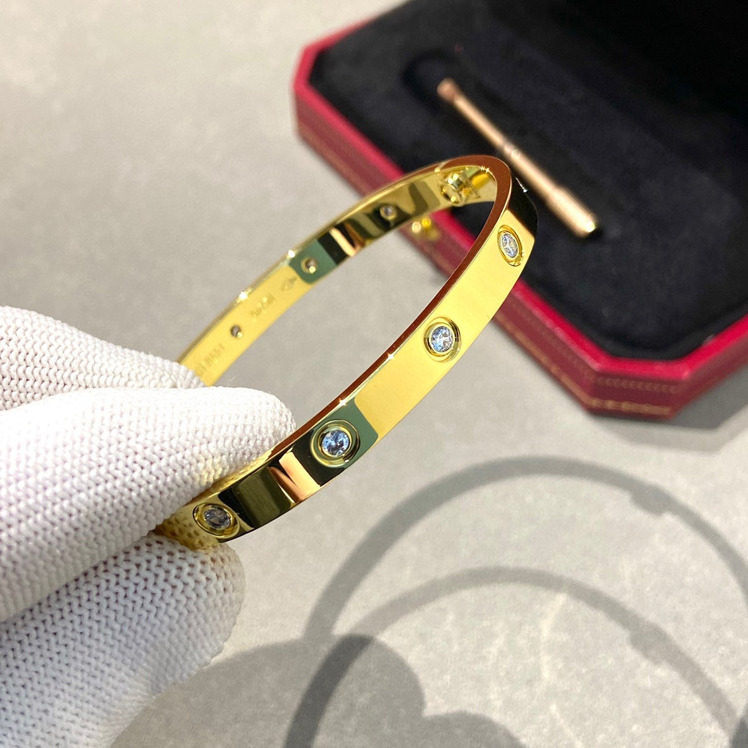 ??Loco?¡¥LOVE BRACELET 6.1MM 10 DIAMONDS