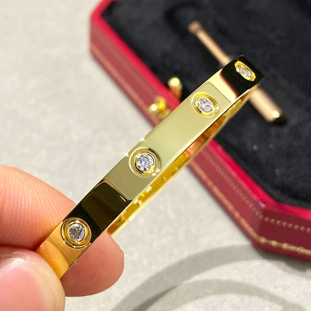 ??Loco?¡¥LOVE BRACELET 6.1MM 10 DIAMONDS