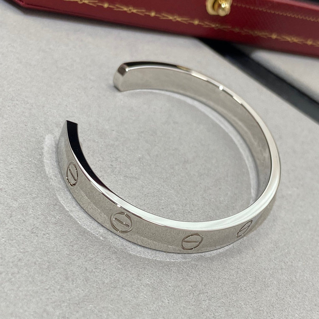 ??Loco?¡¥LOVE BRACELET 6.1MM 1 DIAMOND OPEN CUFF