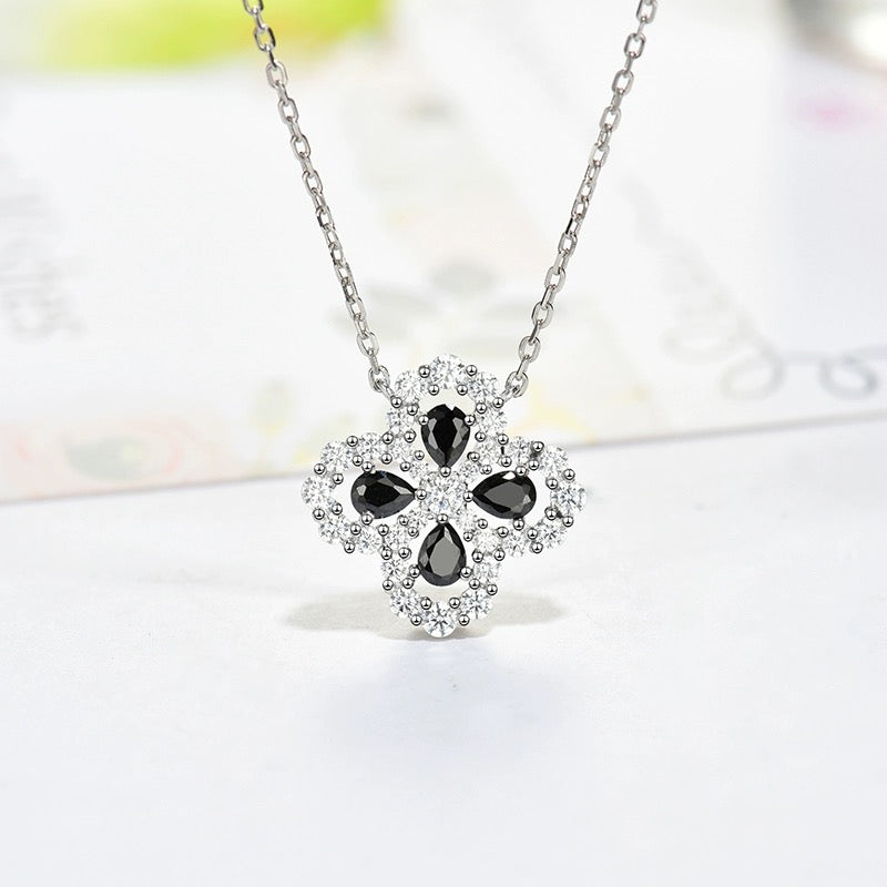 ??Loco?¡¥LOOP NECKLACE FULL MOTIF DIAMOND 16MM MULTIPLE COLORS