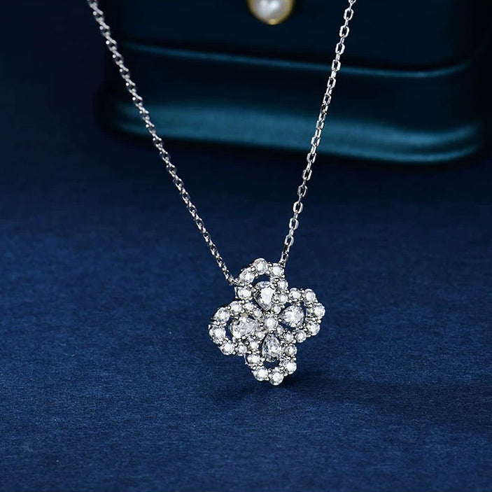 ??Loco?¡¥LOOP NECKLACE FULL MOTIF DIAMOND 16MM MULTIPLE COLORS
