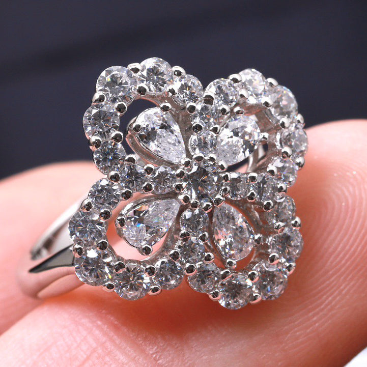 ??Loco?¡¥LOOP RING FULL MOTIF DIAMOND 16MM SILVE
