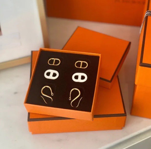 ??Loco?¡¥HM O'MAILLON GOLD EARRINGS