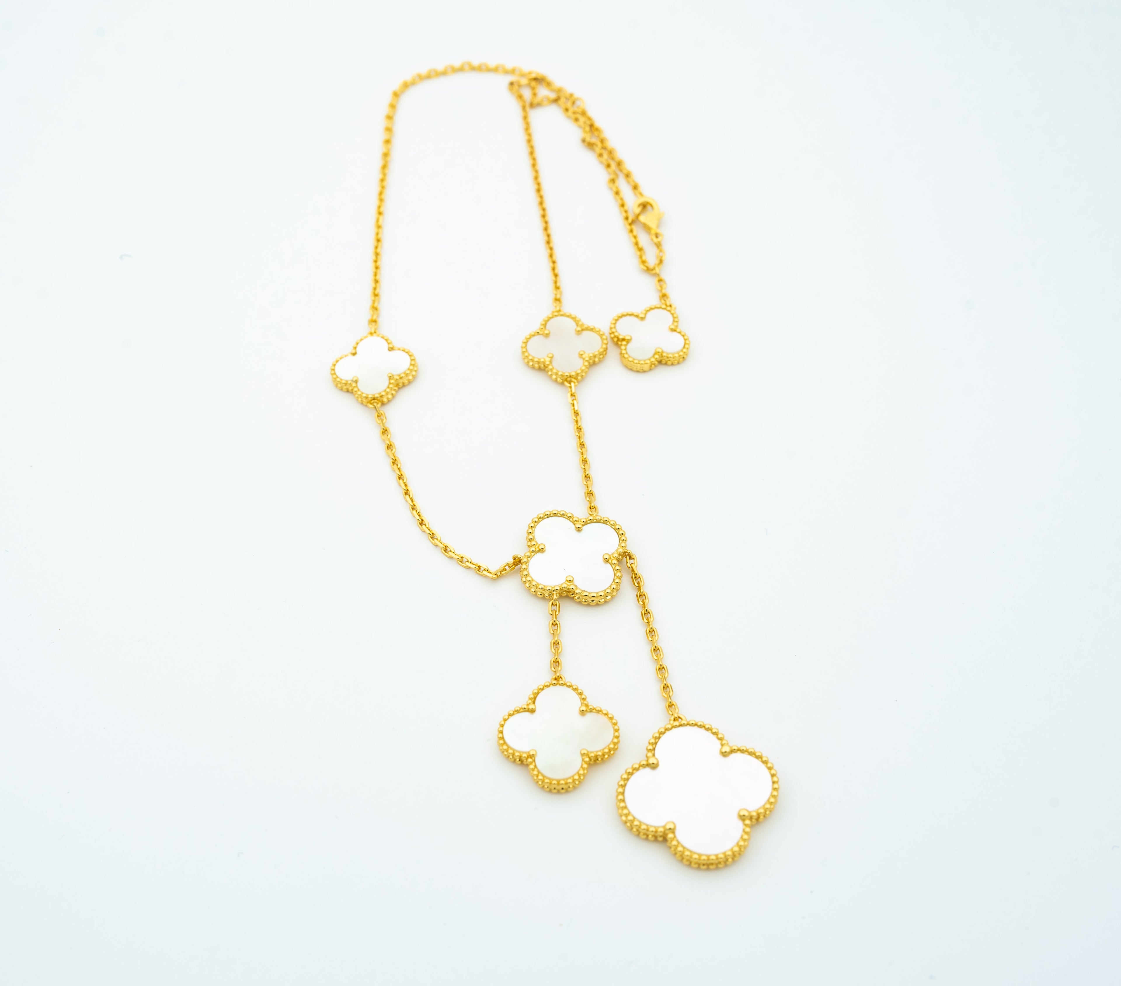 ??Loco?¡¥CLOVER MOTHER OF PEARL NECKLACE 6 MOTIF
