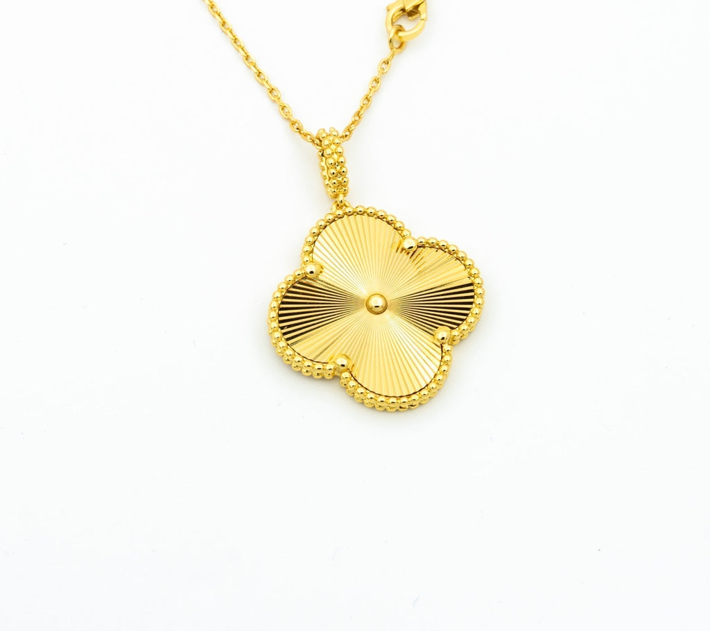 ??Loco?¡¥CLOVER 25MM PEDANT NECKLACE GOLD