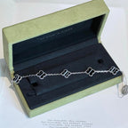??Loco?¡¥CLOVER 5 MOTIF VEINED ONYX BRACELET SILVER