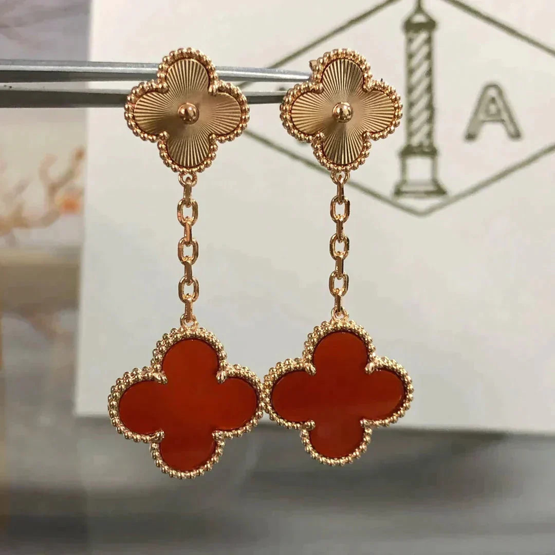 [moco jewellerys]クローバー 2モチーフ レーザーカーネリアン イヤリング