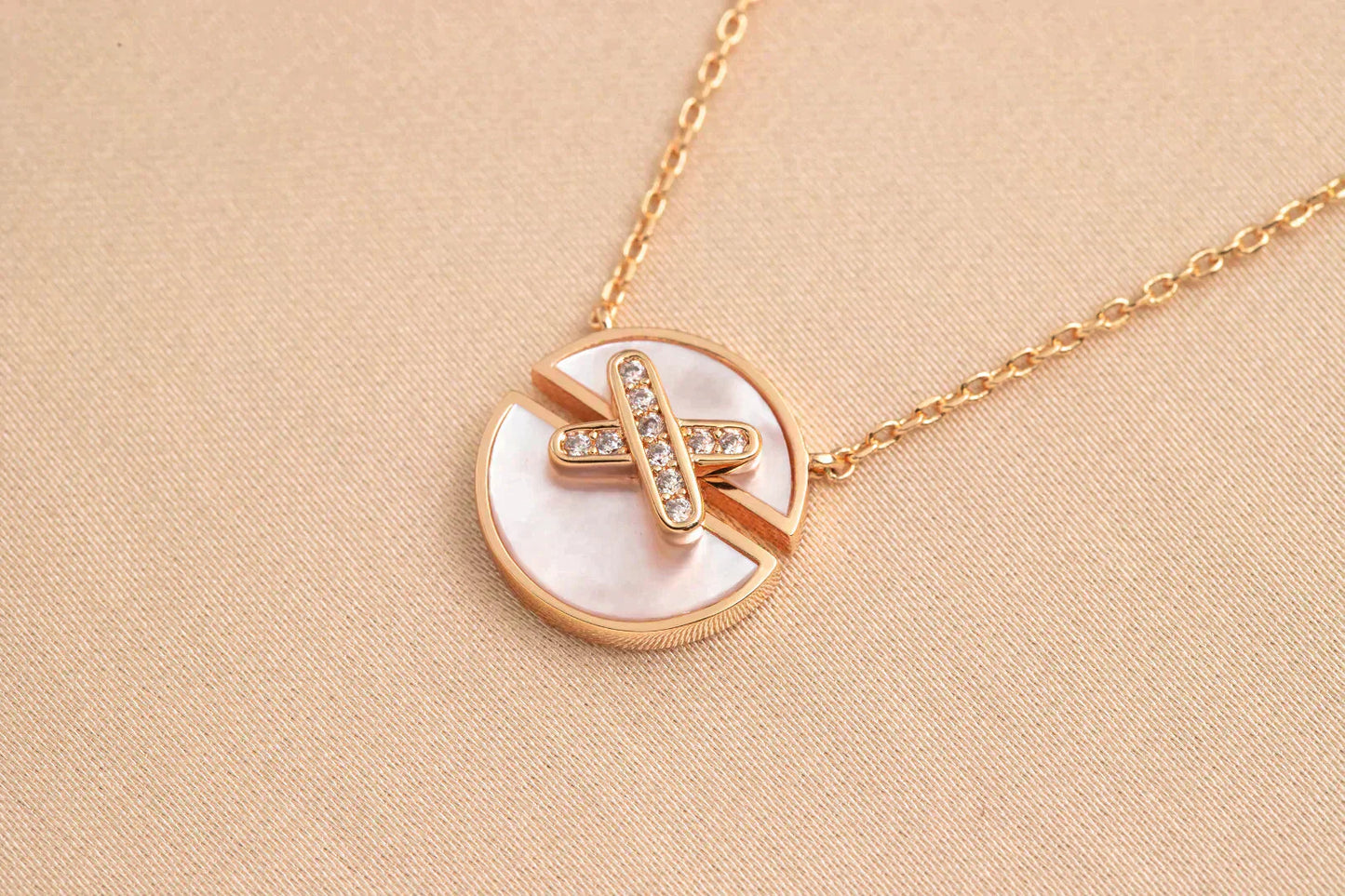 [moco Jewelrys]JEUX DE ROSÉGOLD DIAMANT-HALSKETTE