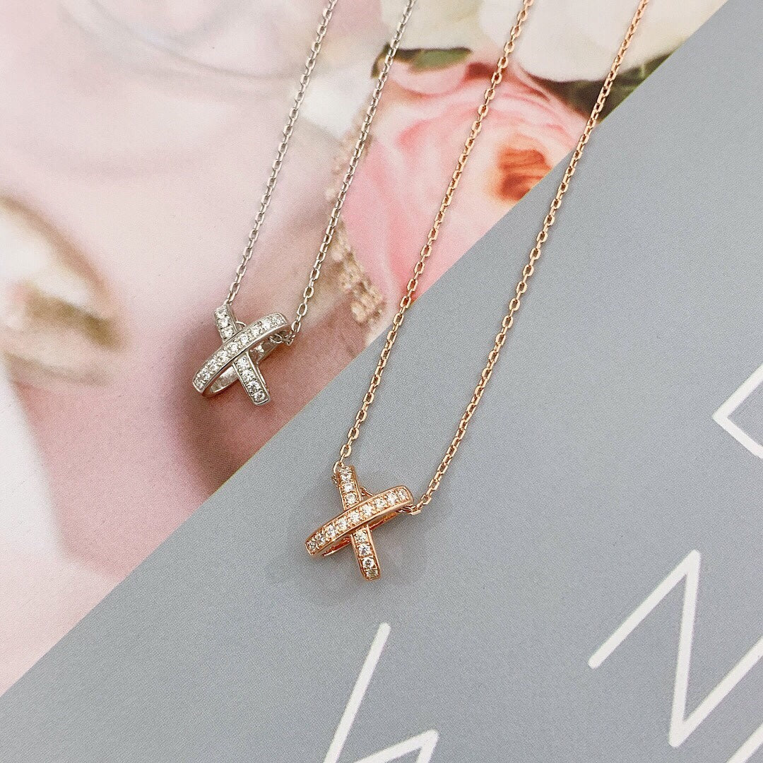 ??Loco?¡¥JEUX DE DIAMOND NECKLACE